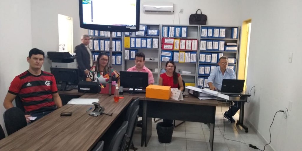 CENTER DENT GANHA LICITAÇÃO PARA FORNECIMENTO DE PRÓTESE DENTÁRIA