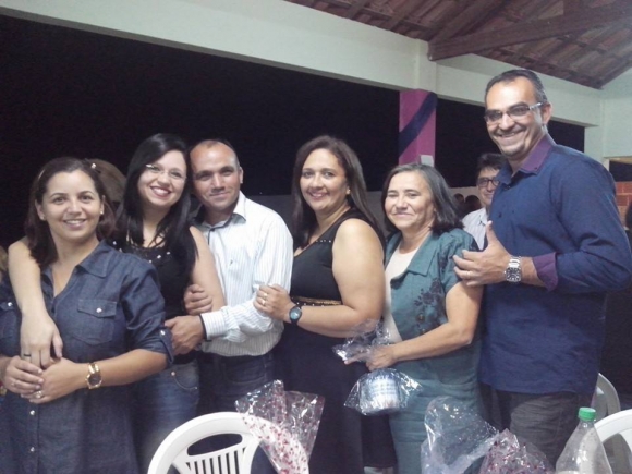 CONFRATERNIZAÇÃO MARCA O DIA DOS PROFESSORES EM SOSSEGO