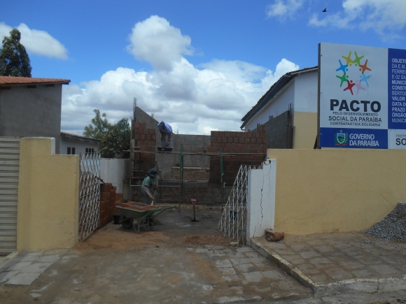 MAIS SALAS DE AULA NA ESCOLA MANOEL DELMIRO FERREIRA