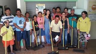 PREFEITA DE SOSSEGO SE REÚNE COM GARÍS
