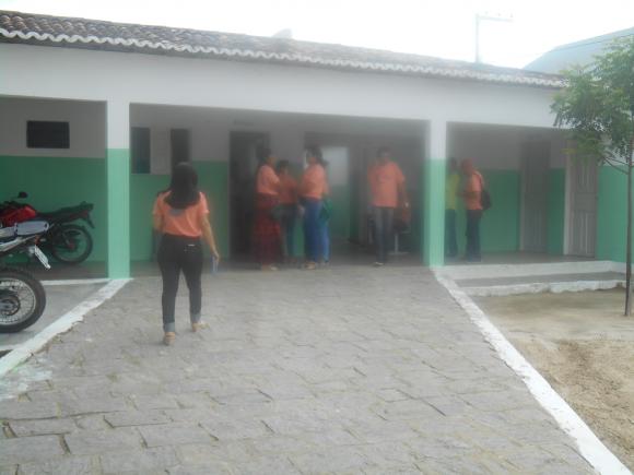 REFORMAS E EQUIPAMENTO NAS ESCOLAS MUNICIPAIS
