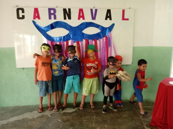 CRIANÇAS DE SOSSEGO SE DIVERTEM NO CARNAVAL DO SCFV