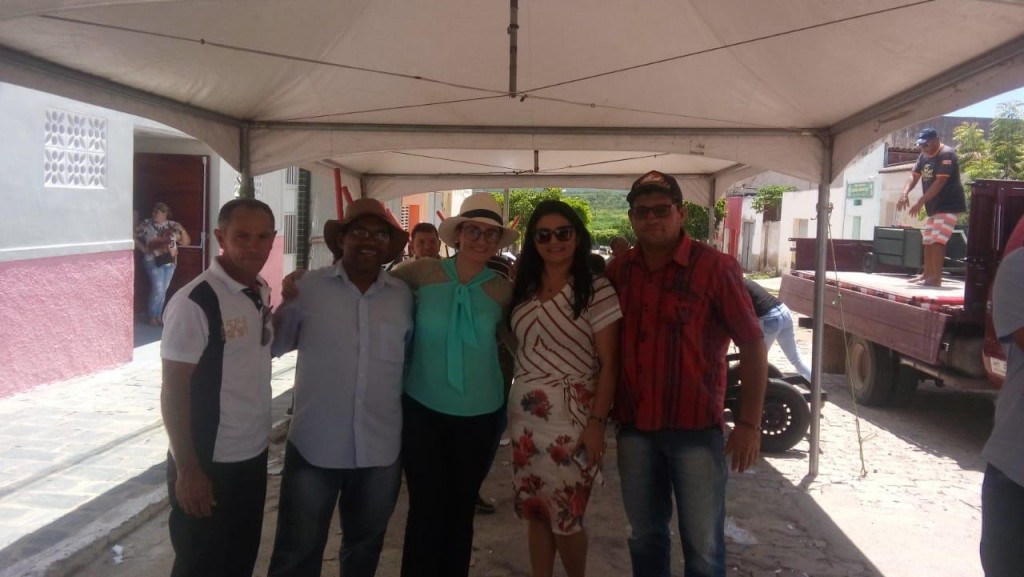 GOVENO DO ESTADO DA PARAIBA DOA MÁQUINAS AGRÍCOLAS AO MUNICÍPIO DE SOSSEGO