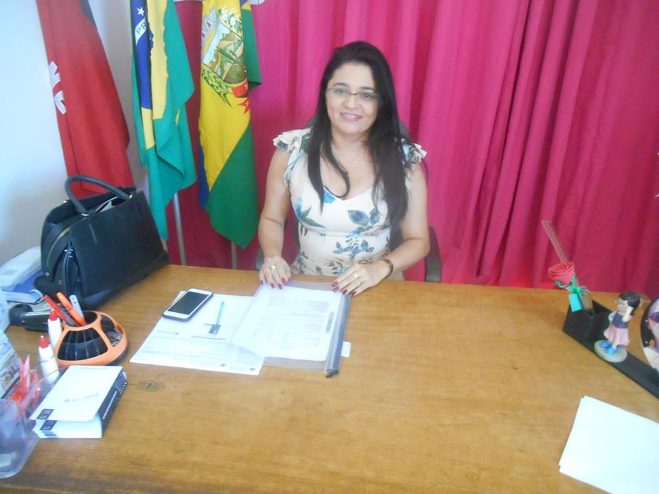PREFEITA DE SOSSEGO É EXEMPLO NO CURITMATÁU