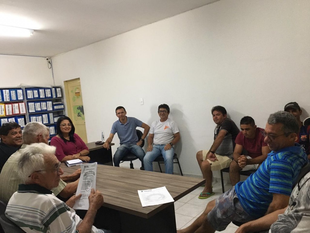 Gestão municipal de Sossego se reúne com motoristas dos transportes escolares