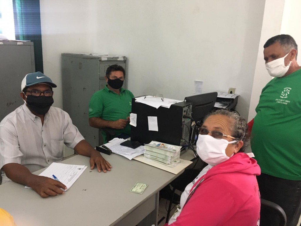 Secretaria de agricultura de Sossego inicia distribuição da vacina contra a febre aftosa