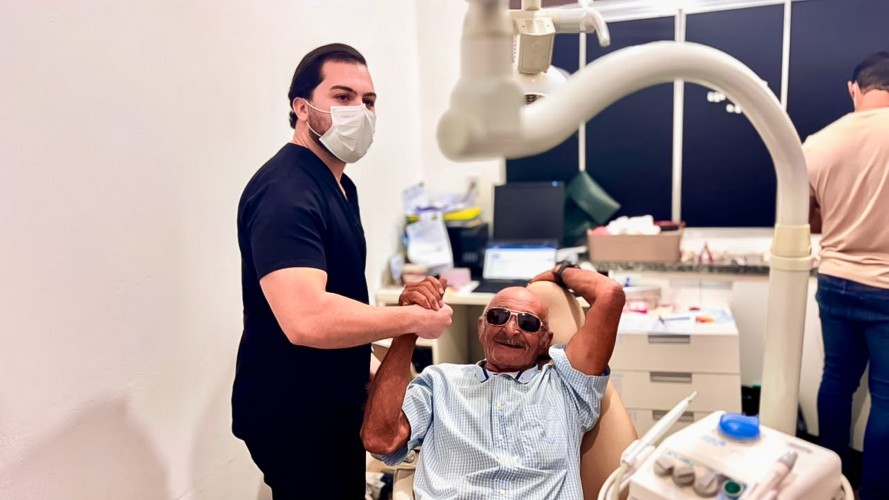 🦷✨ CUIDADO COM O SORRISO: SOSSÊGO REALIZA ATENDIMENTO DE PRÓTESE DENTÁRIA NA UBS PEDRO VIEIRA