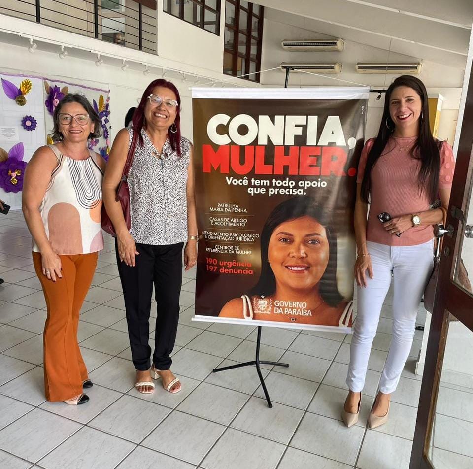 Equipe do CRAS de Sossêgo participa do 2º seminário Estadual para Politicas públicas para mulheres em João Pessoa